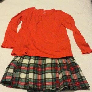 Carter’s holiday outfit for girls great condition